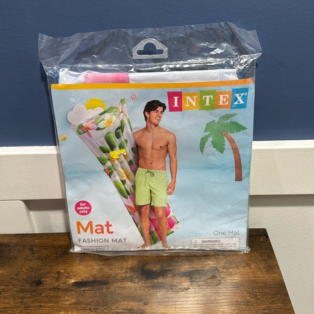 INTEX MAT inflatable raft floral size 72in x 27in NIB